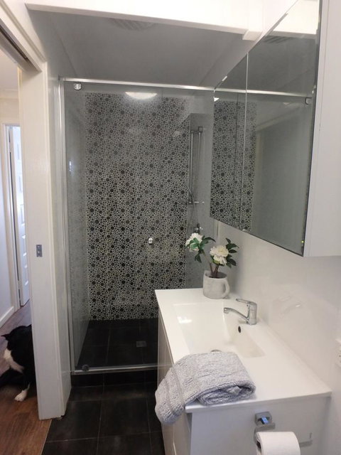 Como Retreat - Two Bedroom Villa - Sunshine Coast Tourism 24