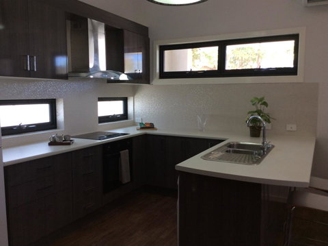 Como Retreat - Two Bedroom Villa - Sunshine Coast Tourism 18