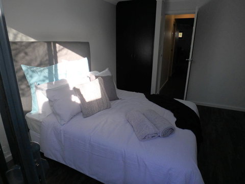 Como Retreat - Two Bedroom Villa - Sunshine Coast Tourism 23