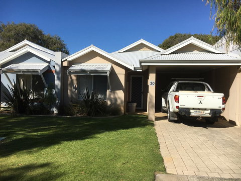 Geographe Bay Apartment - Holiday Sunshine Coast 11