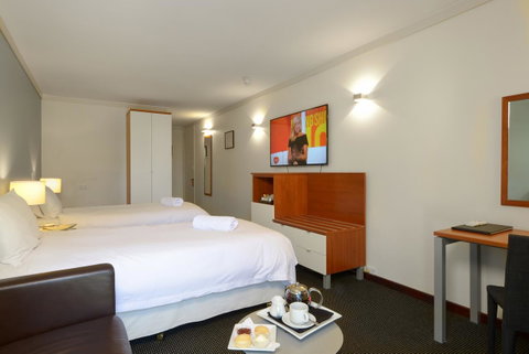 Sullivans Hotel - Holiday Sunshine Coast 15