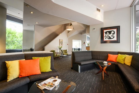 Sullivans Hotel - Holiday Sunshine Coast 4