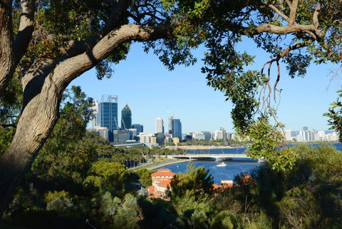 Sullivans Hotel - Holiday Sunshine Coast 31