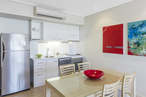 Nesuto Geraldton - Sunshine Coast Tourism 7