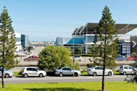 Fremantle Local Beach Studio - Holiday Sunshine Coast 5