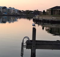 Waterside Canal Dreams - Sunshine Coast Tourism