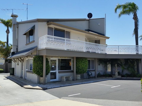 Mandurah Foreshore Motel - Sunshine Coast Tourism 3