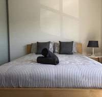 Gerring Court - Holiday Sunshine Coast