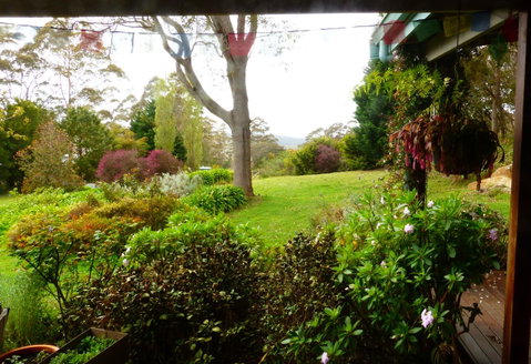 Innisfree Mountain Retreat - Sunshine Coast Tourism 8