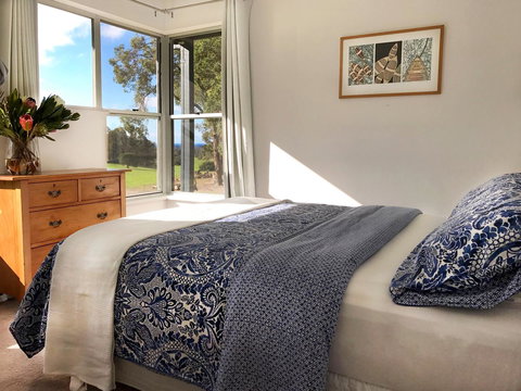 For The Birds Yallingup - Sunshine Coast Tourism 17