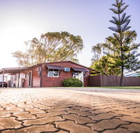 The Bothy Lancelin Family Retreat - Holiday Sunshine Coast