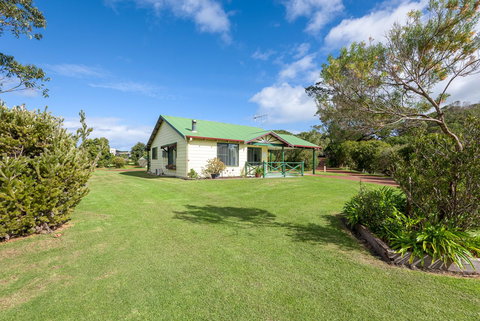 Surfside Ocean Beach Denmark Holiday Accommodation - Holiday Sunshine Coast 34