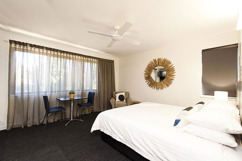 St Catherine\'s On Park - Holiday Sunshine Coast 11