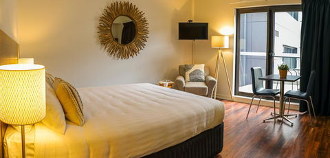 St Catherine\'s On Park - Holiday Sunshine Coast 1