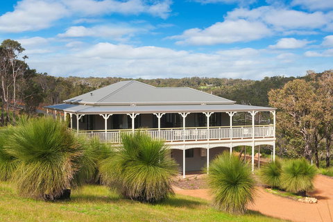 Tranquility - Sunshine Coast Tourism 0