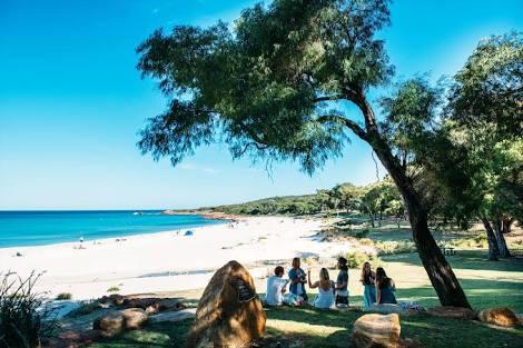 The Beach House - Holiday Sunshine Coast 10