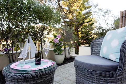 Sorrento Beach Manor - Sunshine Coast Tourism 11