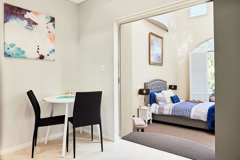 Sorrento Beach Manor - Sunshine Coast Tourism 8