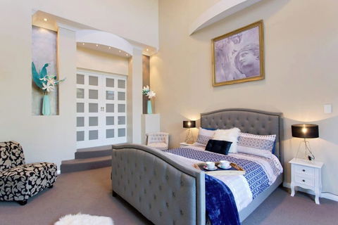 Sorrento Beach Manor - Sunshine Coast Tourism 15