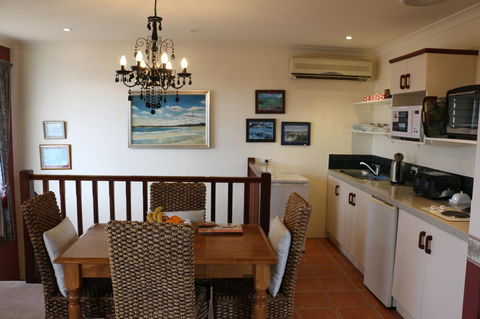 Crossland House - Sunshine Coast Tourism 15
