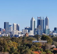 Lawley Luxury Views - Perth City Swan River - Holiday Sunshine Coast