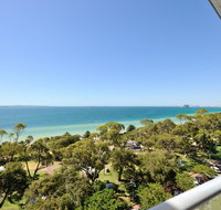 Nautilus by Rockingham Apartments - Holiday Sunshine Coast