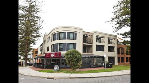 The Iceworks-overlooking Esplanade W Parking 2 Carscentral - Sunshine Coast Tourism 0