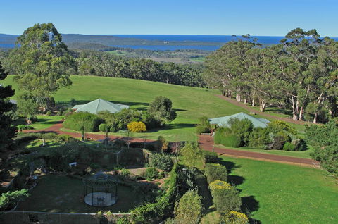 Celestine Retreat - Holiday Sunshine Coast 14