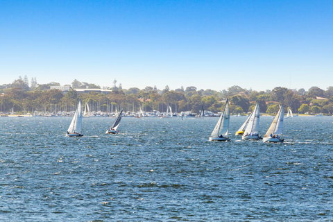 Como South Perth Villa - Sunshine Coast Tourism 16