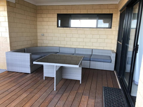 The Shak Kalbarri - Holiday Sunshine Coast 1