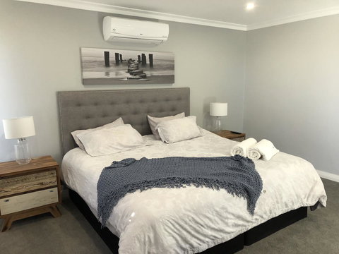 The Shak Kalbarri - Holiday Sunshine Coast 14