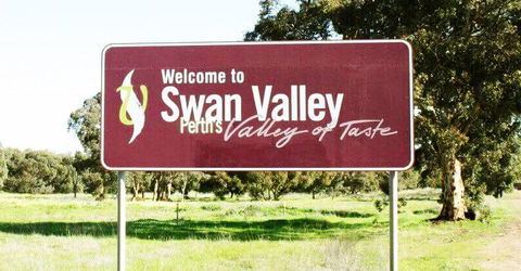 Swan Valley Rest Cottage - Sunshine Coast Tourism 27