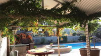 Book Middle Swan Accommodation Vacations Sunshine Coast Tourism Sunshine Coast Tourism