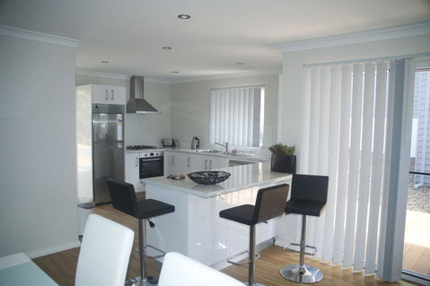 Cape Villas - Sunshine Coast Tourism 4