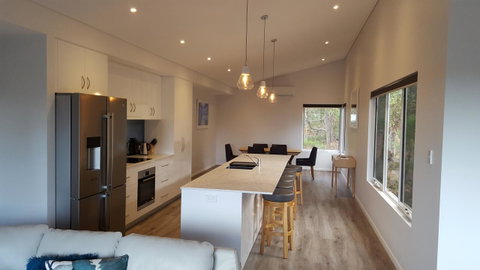 Cape Villas - Sunshine Coast Tourism 9