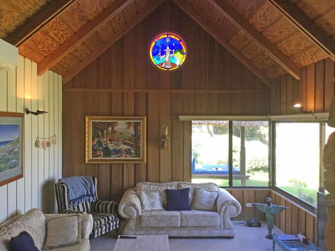 Beach House Dunsborough - Sunshine Coast Tourism 24