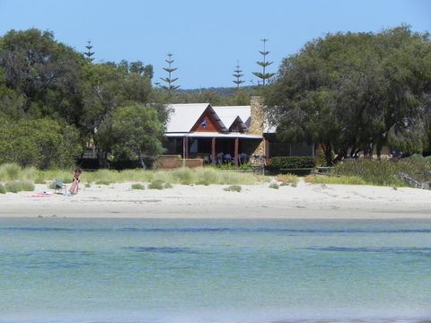 Beach House Dunsborough - Sunshine Coast Tourism 0