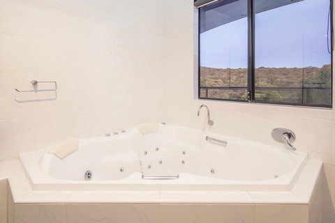 12/26 Yallingup Beach Road - Sunshine Coast Tourism 6