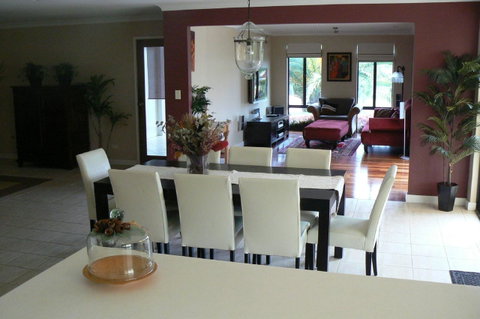Le Boulevard - Sunshine Coast Tourism 5