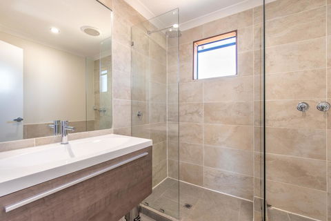 'Bindoon Valley Escape' Cottage - Sunshine Coast Tourism 5