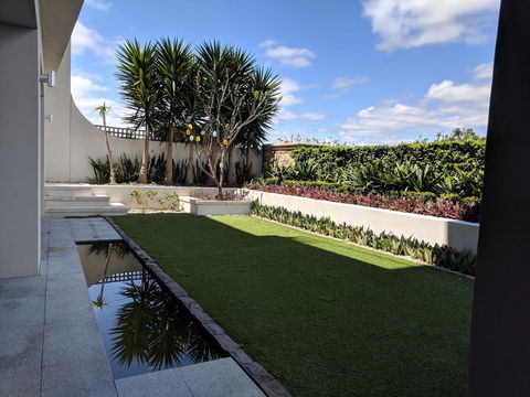 Riverside Retreat - Sunshine Coast Tourism 2
