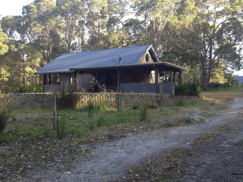 Scotsdale Valley Studios - Sunshine Coast Tourism 15