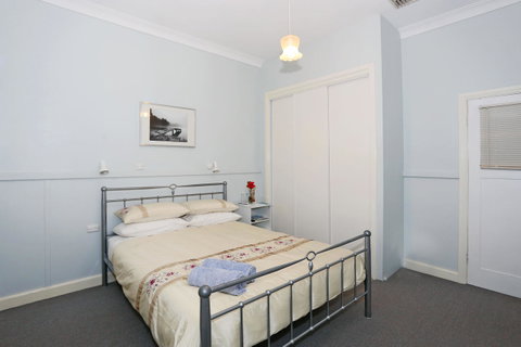 Busselton Guest House - Sunshine Coast Tourism 26