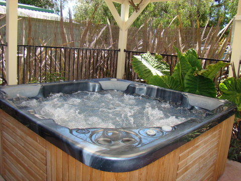 Busselton Guest House - Sunshine Coast Tourism 21