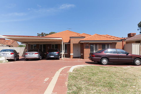 Arcadian Bed & Breakfast - Sunshine Coast Tourism 18
