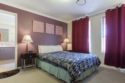 Arcadian Bed & Breakfast - Sunshine Coast Tourism 23