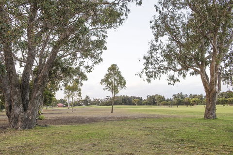 15 Cabot Close - Sunshine Coast Tourism 25