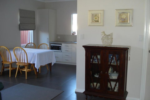 Bluebird Cottage - Sunshine Coast Tourism 19