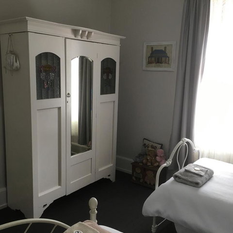 Bluebird Cottage - Sunshine Coast Tourism 4