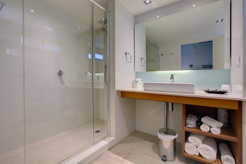 Mantarays Ningaloo Beach Resort - Sunshine Coast Tourism 15